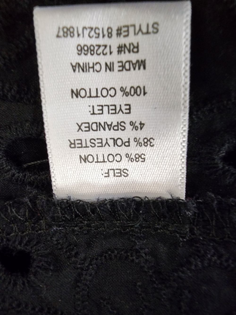 Chenault Black Eyelet Puff-Sleeve Midi Dress Size Large - Picture 7 of 7